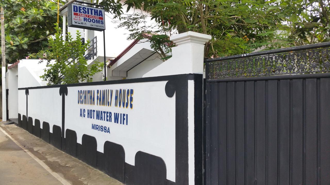 Hotel Desitha Family House Mirissa Esterno foto